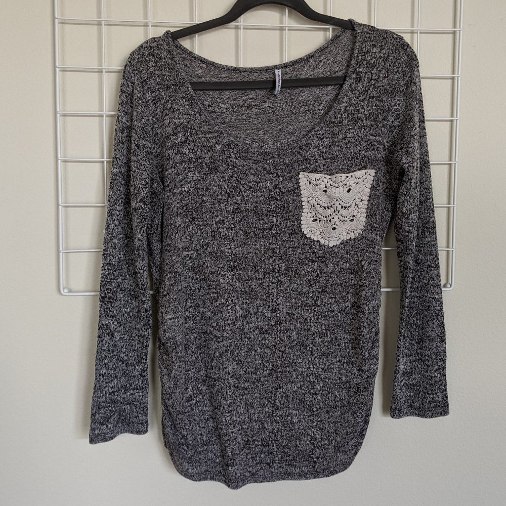 Planet Motherhood Long Sleeve Maternity Top